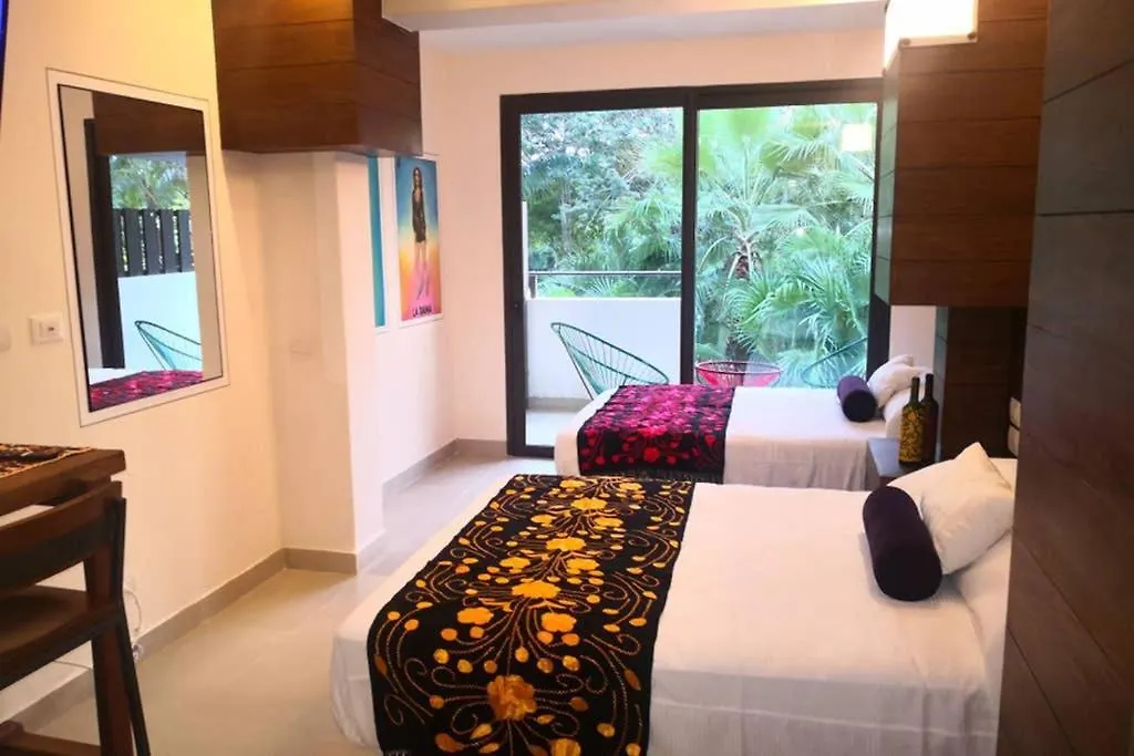 Loteria Balcony Deluxe Studio Corasol Riviera Maya Apartment Playa del Carmen Mexico